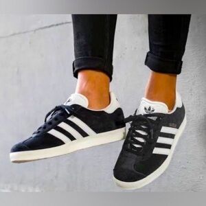 Adidas GAZELLE SHOES NEW